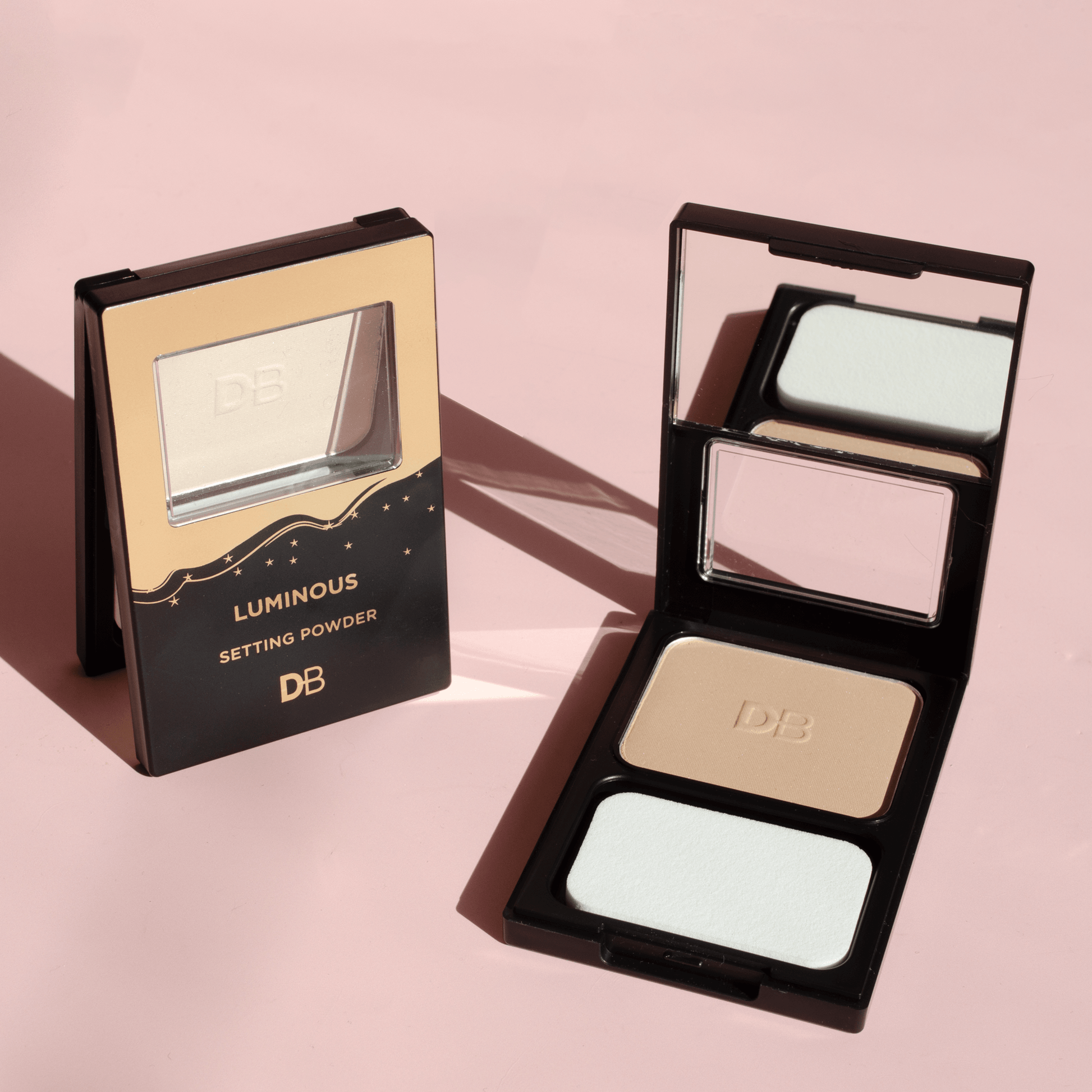 Luminous Pressed Powder (Moonlight) | DB Cosmetics | Styled 01