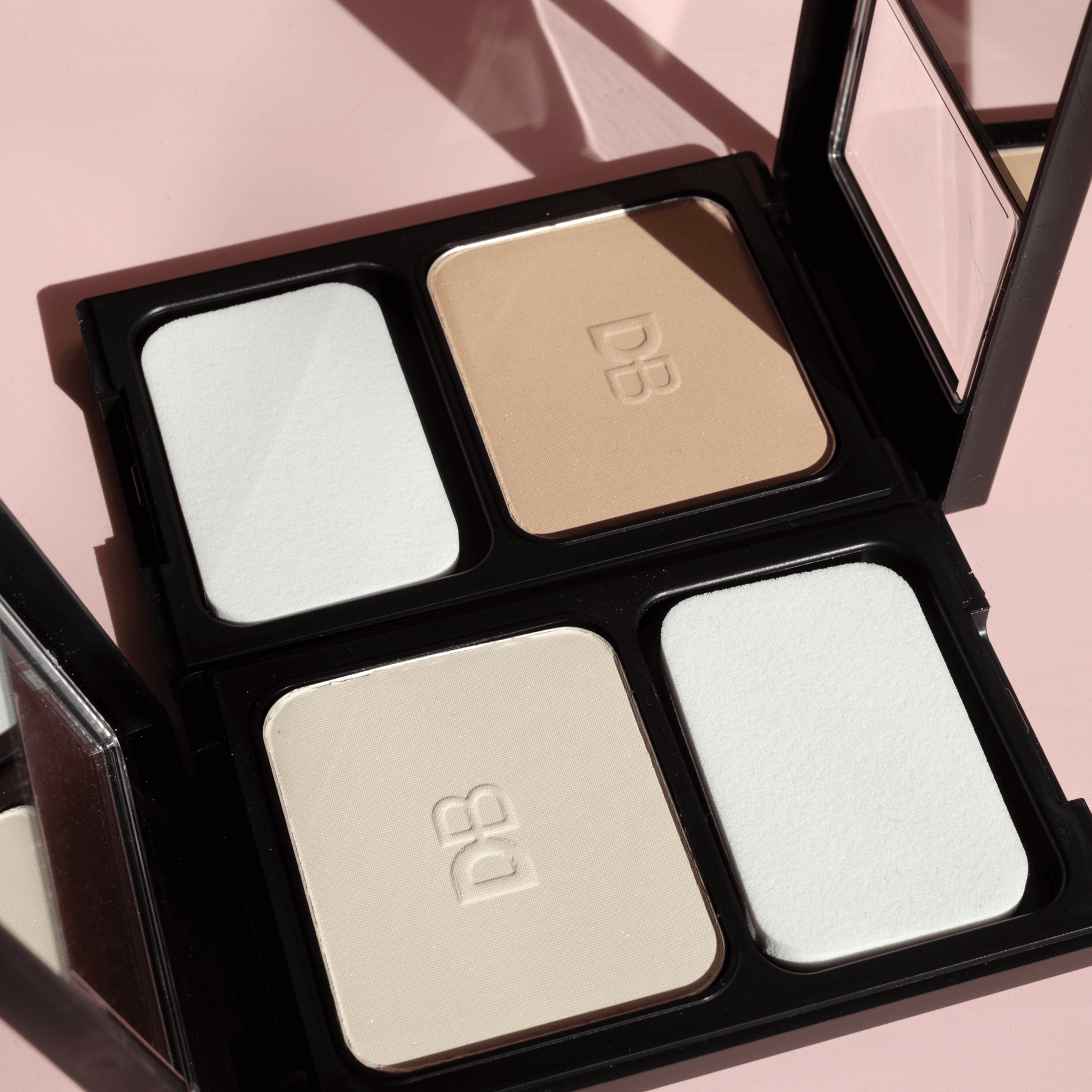 Luminous Pressed Powder (Moonlight) | DB Cosmetics | Styled 02